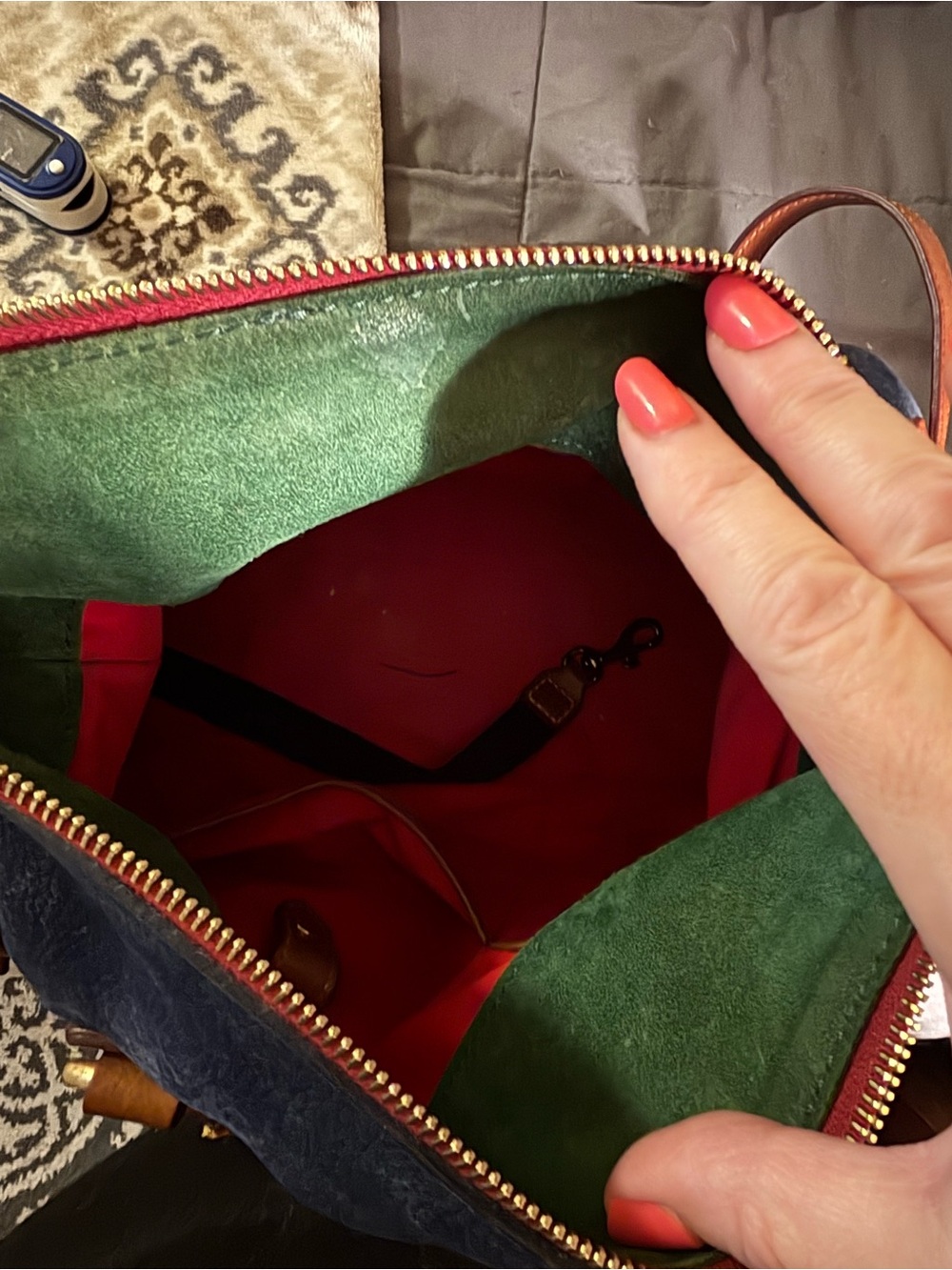 $275 DOONEY & BOURKE - Picture 8 of 12